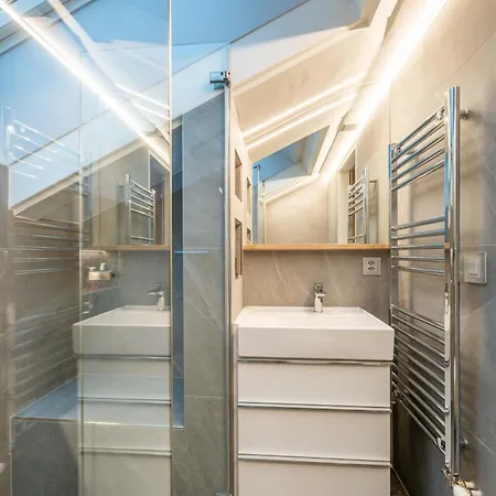 Central Sky-Penthouse With Iconic Matterhorn View Церматт