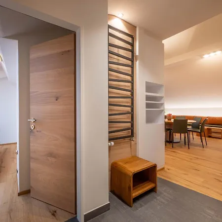 アパート Penthouse With Matterhorn View ツェルマット