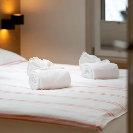 Central Rooftop With Matterhorn View شقة